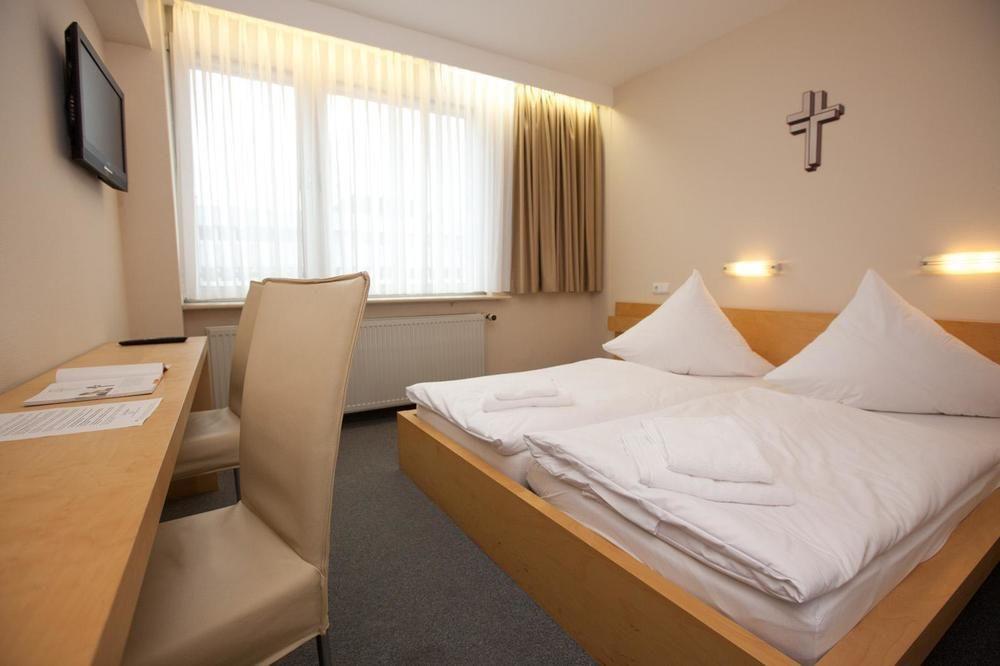 Mainhaus Stadthotel Frankfurt Frankfurt am Main Bagian luar foto